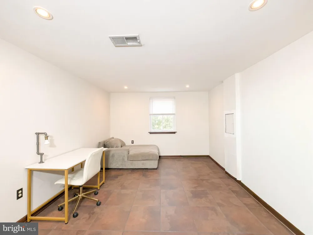 2100 HIGH TIMBER ROAD Fort Washington, MD 20744