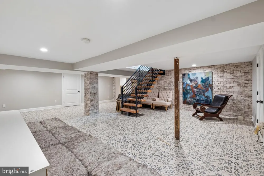 15 WILFRED DRIVE Yardley, PA 19067