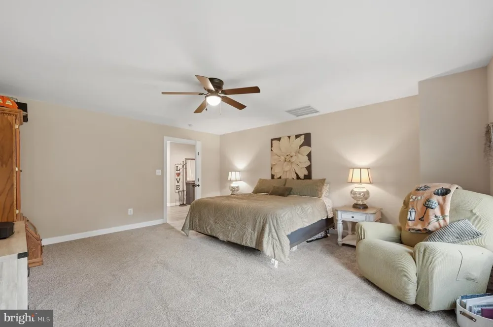 295 KING LEAR DRIVE Charles Town, WV 25414