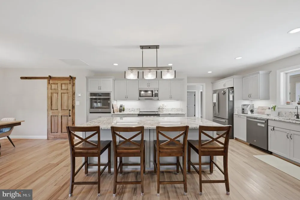 295 KING LEAR DRIVE Charles Town, WV 25414