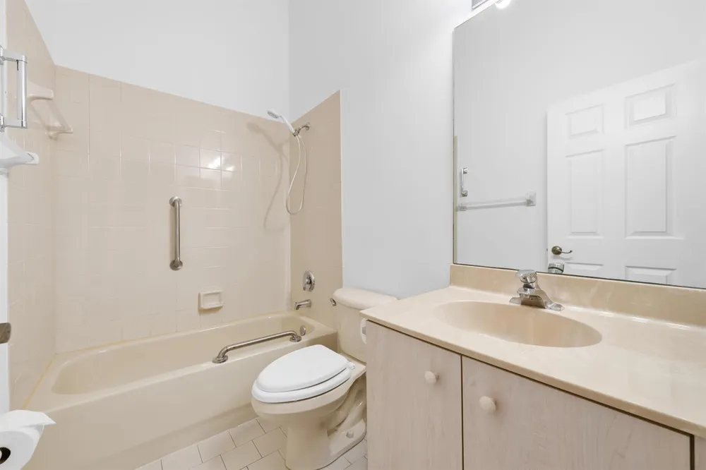 12838 HAMPTON LAKES CIRCLE Boynton Beach, FL 33436