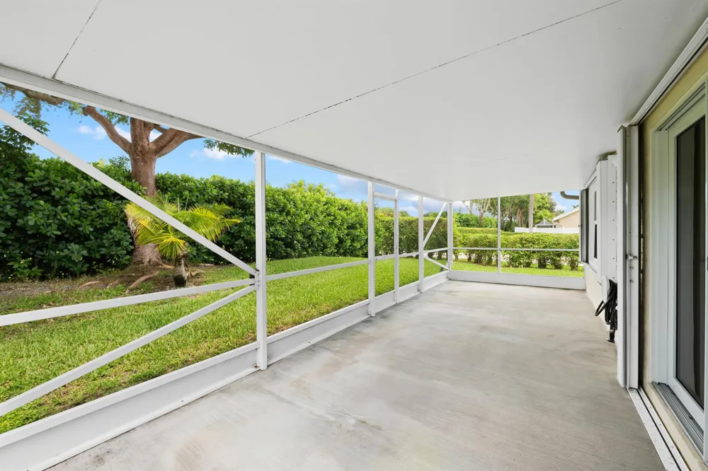 12838 HAMPTON LAKES CIRCLE Boynton Beach, FL 33436