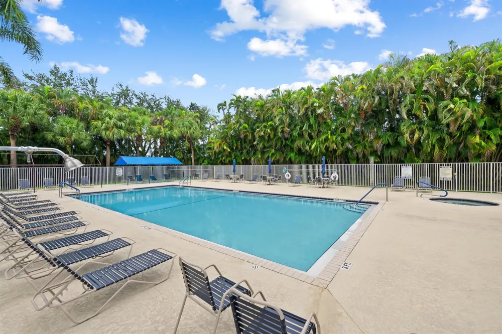 12838 HAMPTON LAKES CIRCLE Boynton Beach, FL 33436