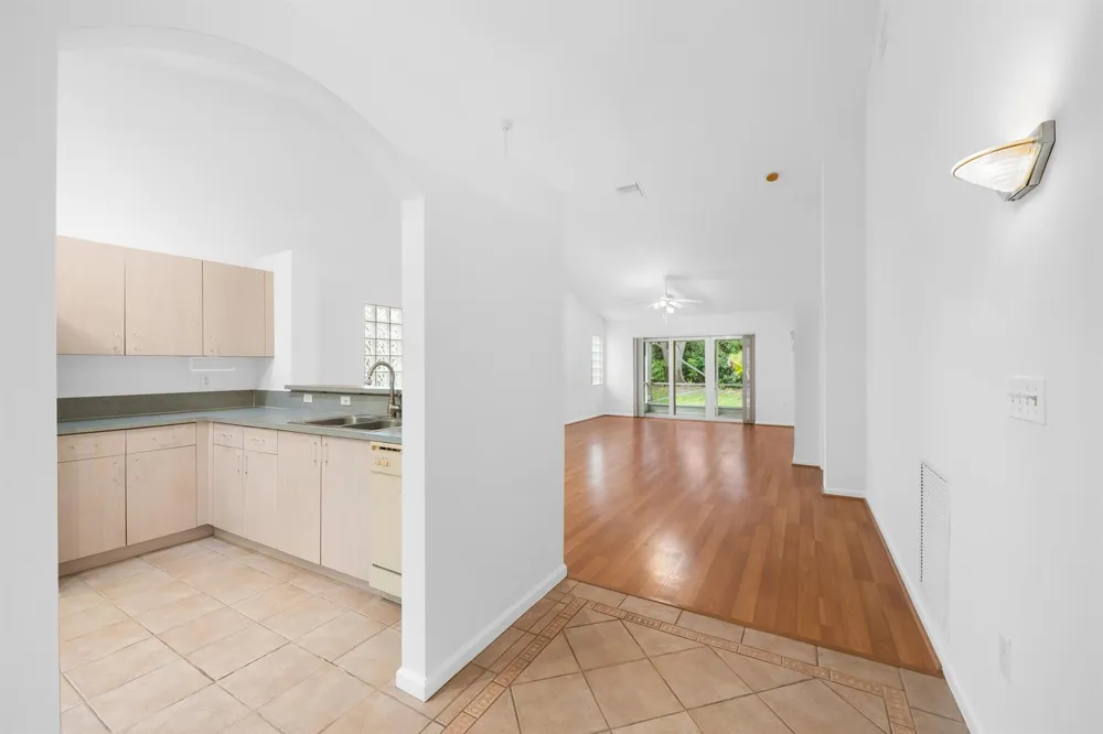 12838 HAMPTON LAKES CIRCLE Boynton Beach, FL 33436