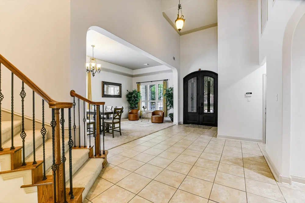 2300 Aldworth Drive Cedar Park, TX 78613
