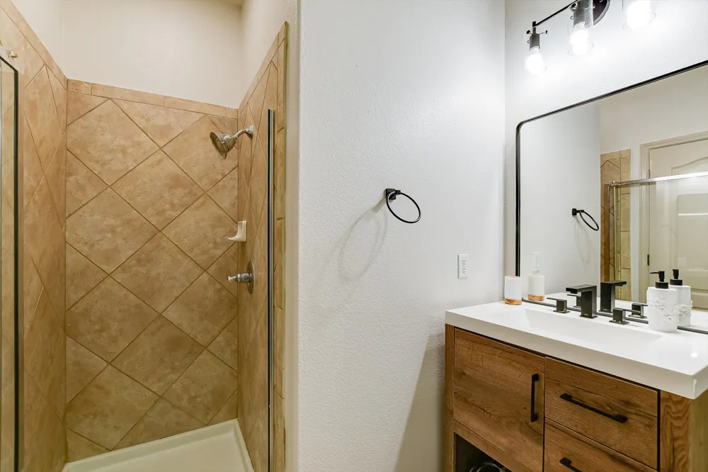2300 Aldworth Drive Cedar Park, TX 78613