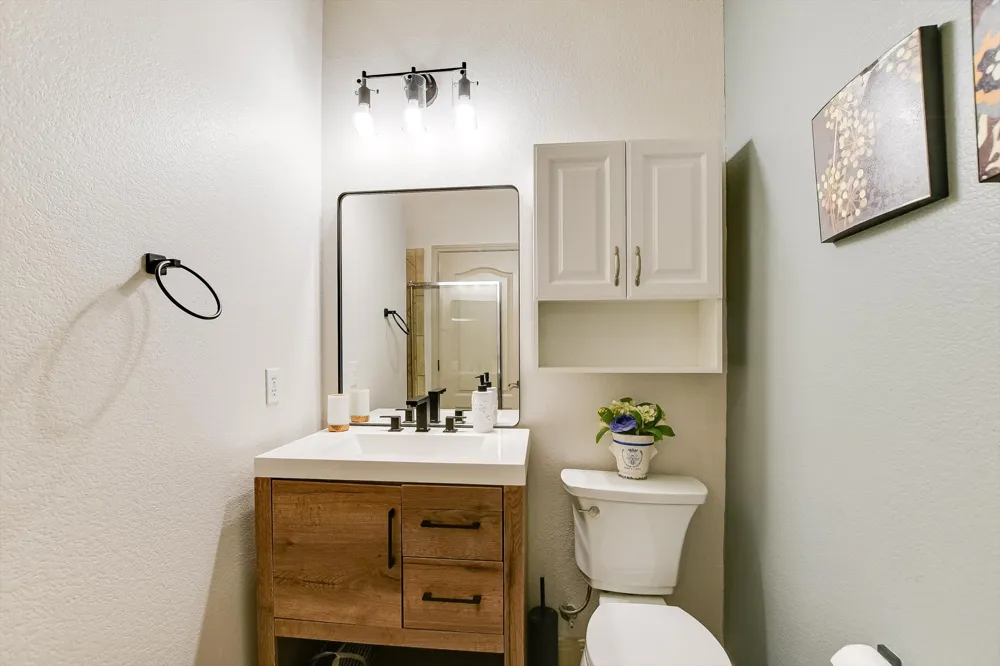2300 Aldworth Drive Cedar Park, TX 78613
