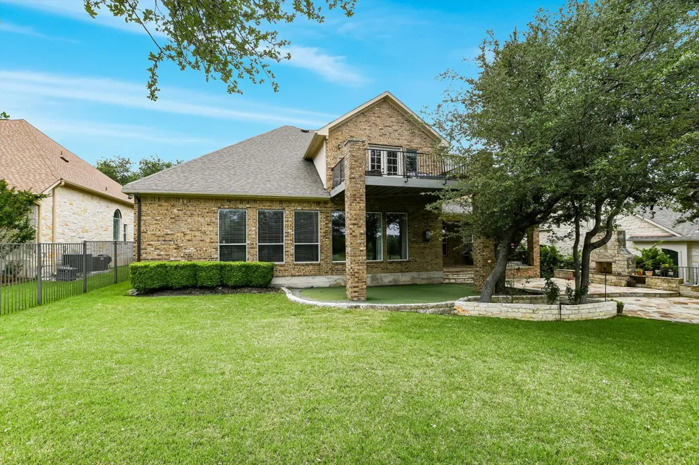 2300 Aldworth Drive Cedar Park, TX 78613