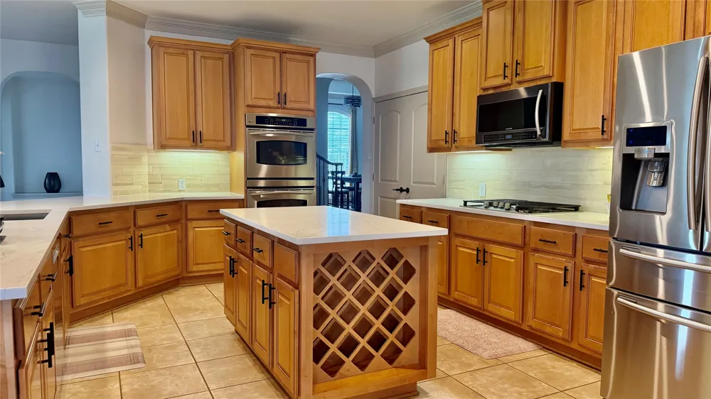 2300 Aldworth Drive Cedar Park, TX 78613