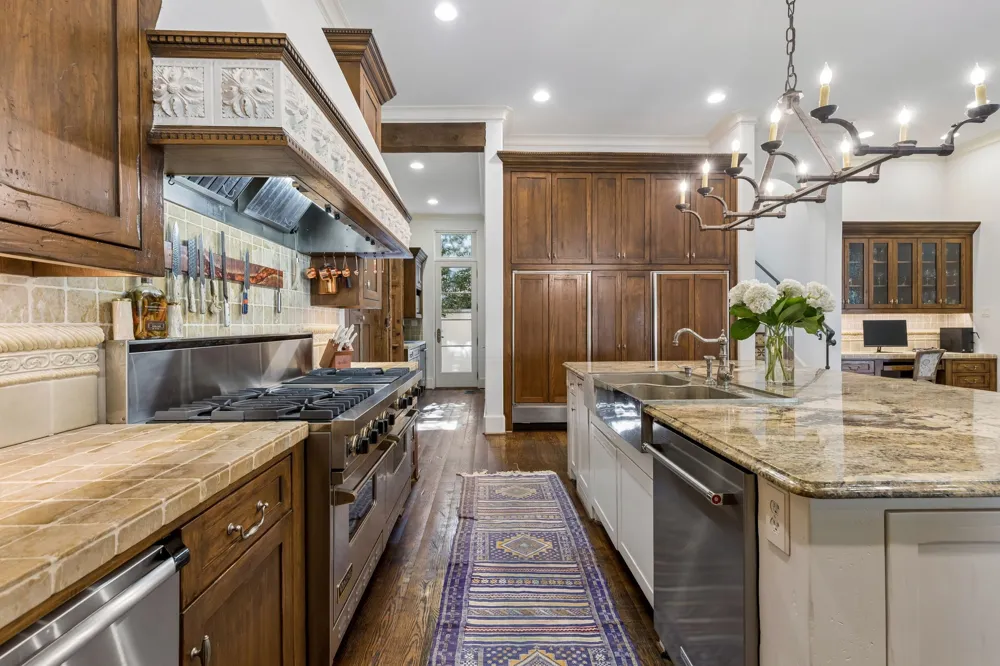 3516 Beverly Drive Highland Park, TX 75205