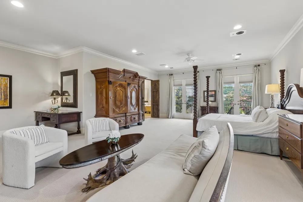 3516 Beverly Drive Highland Park, TX 75205