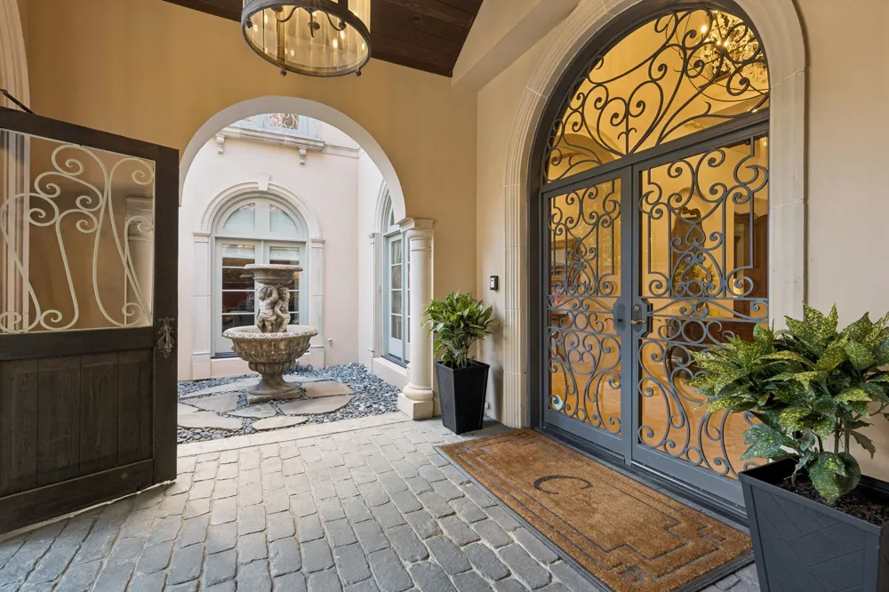 3516 Beverly Drive Highland Park, TX 75205