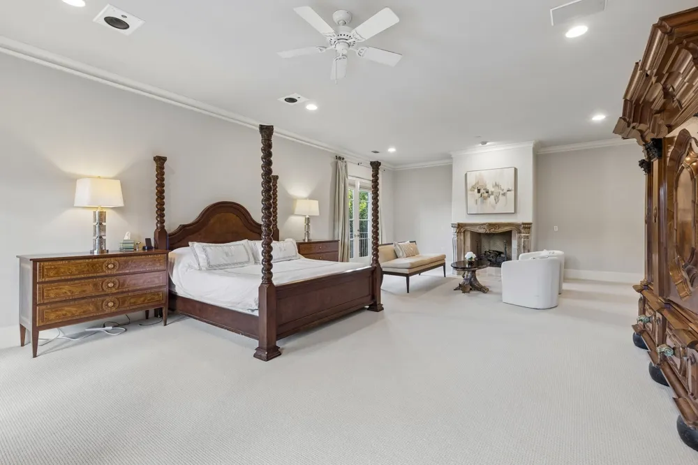 3516 Beverly Drive Highland Park, TX 75205