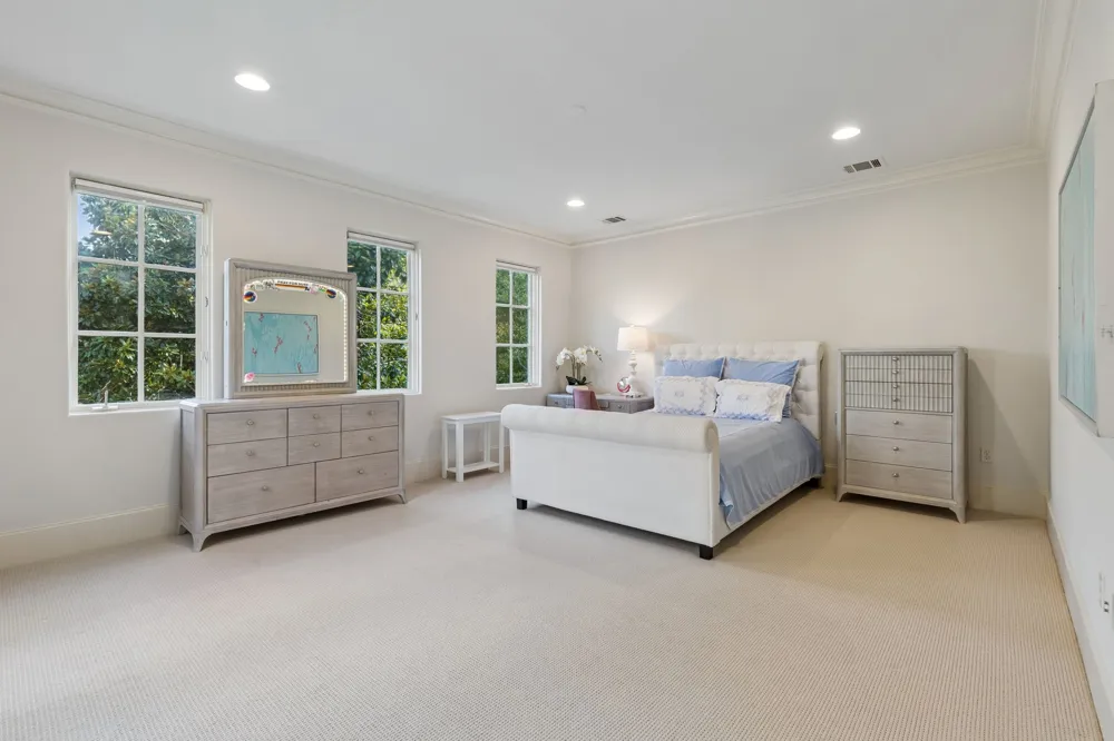 3516 Beverly Drive Highland Park, TX 75205