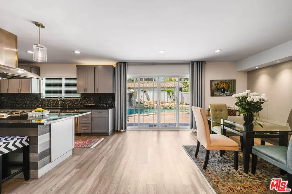15237 Otsego Street Los Angeles, CA 91403