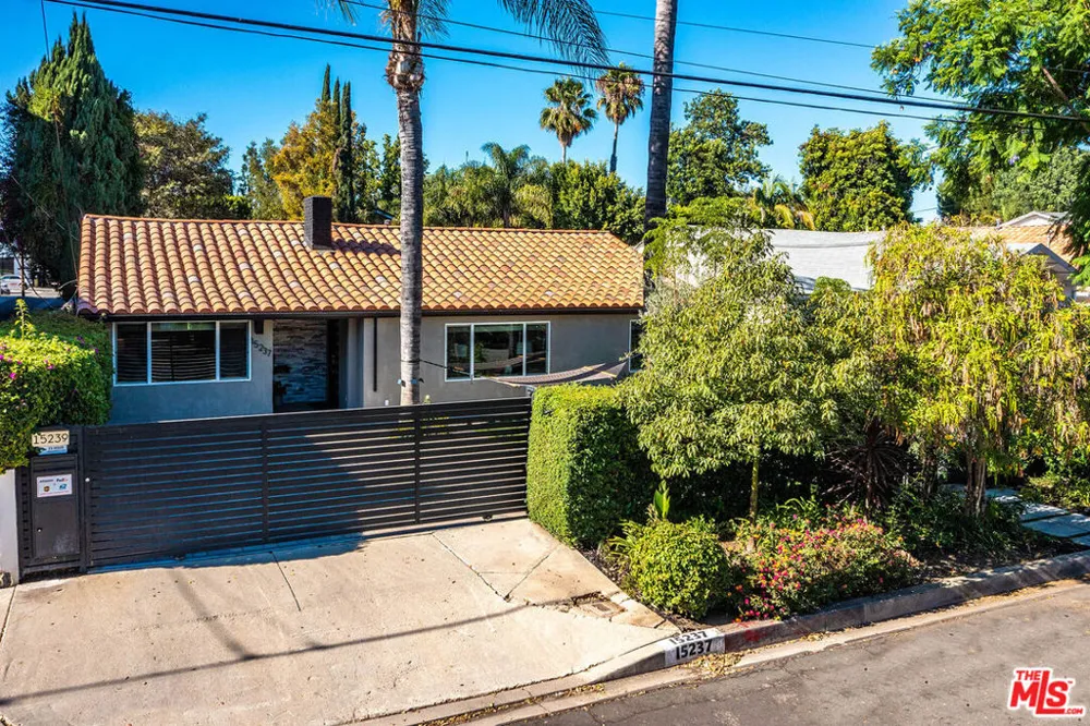 15237 Otsego Street Los Angeles, CA 91403