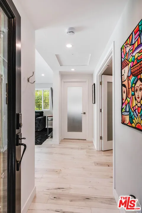15237 Otsego Street Los Angeles, CA 91403
