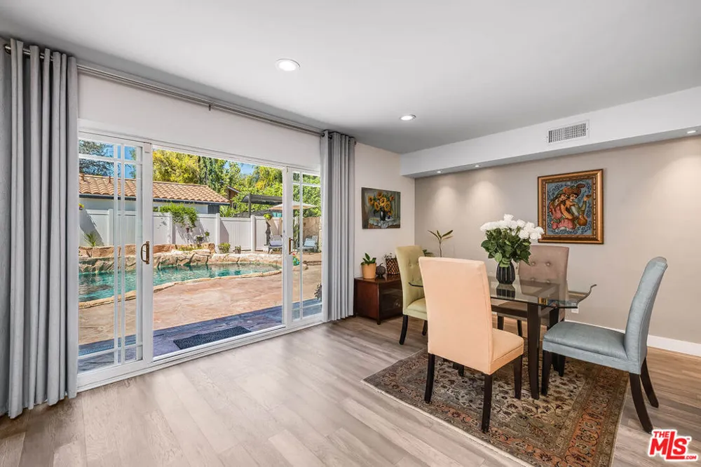 15237 Otsego Street Los Angeles, CA 91403