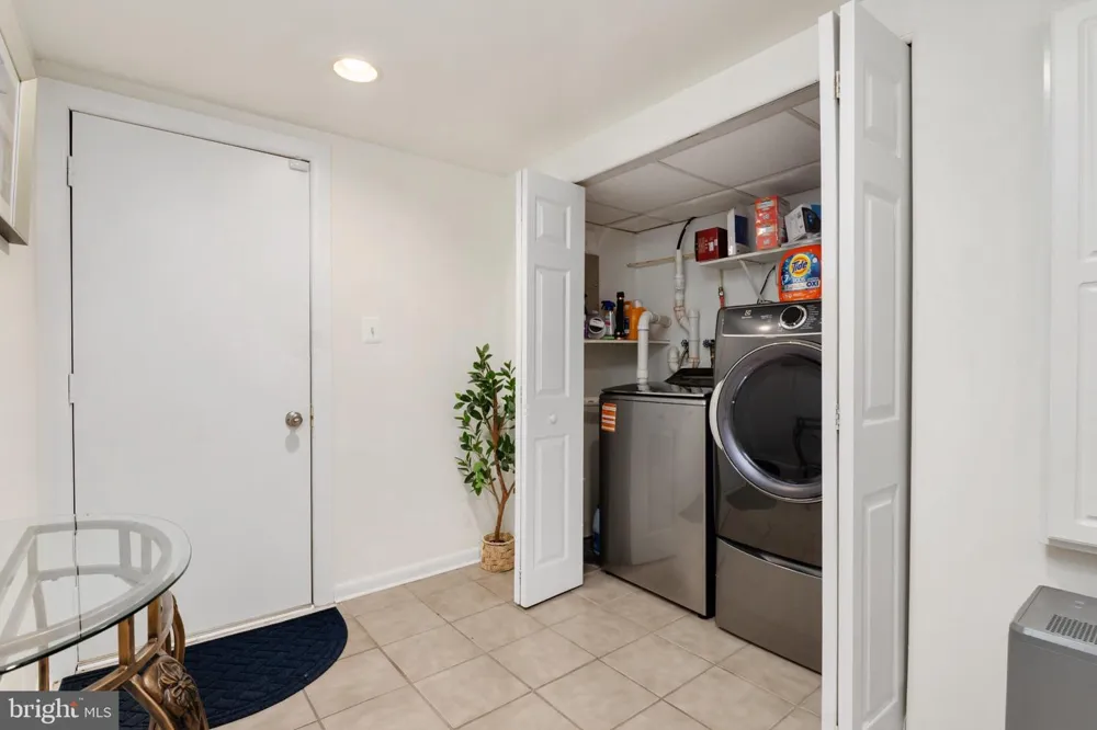 1155 SPRUCE TREE LANE Annapolis, MD 21409