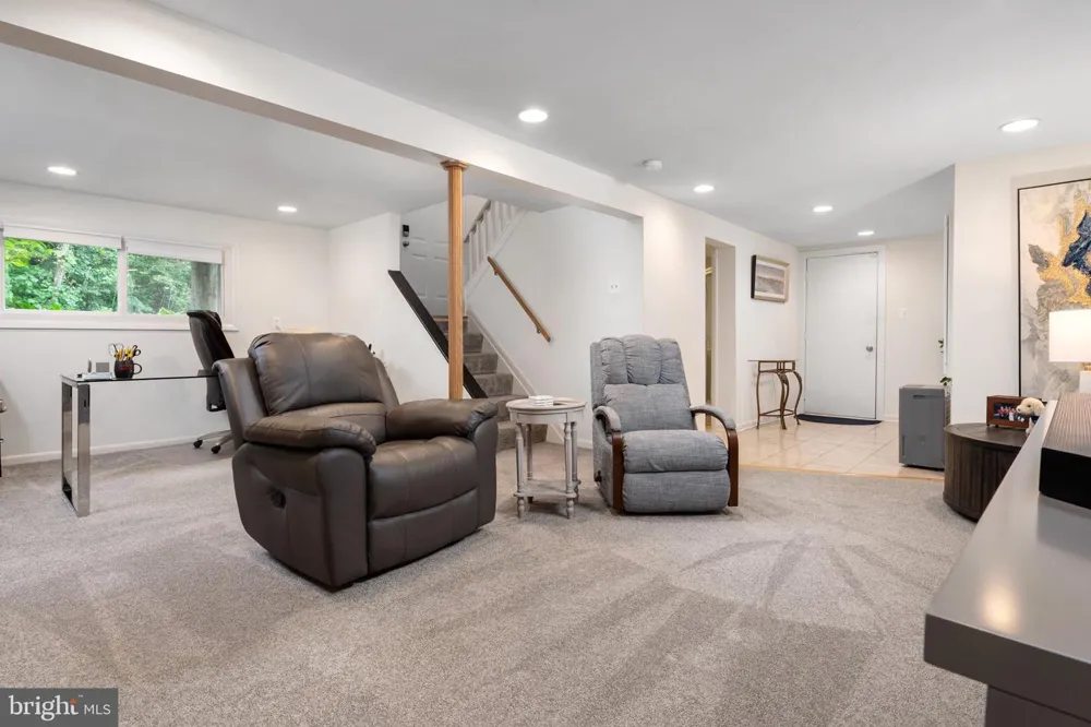1155 SPRUCE TREE LANE Annapolis, MD 21409