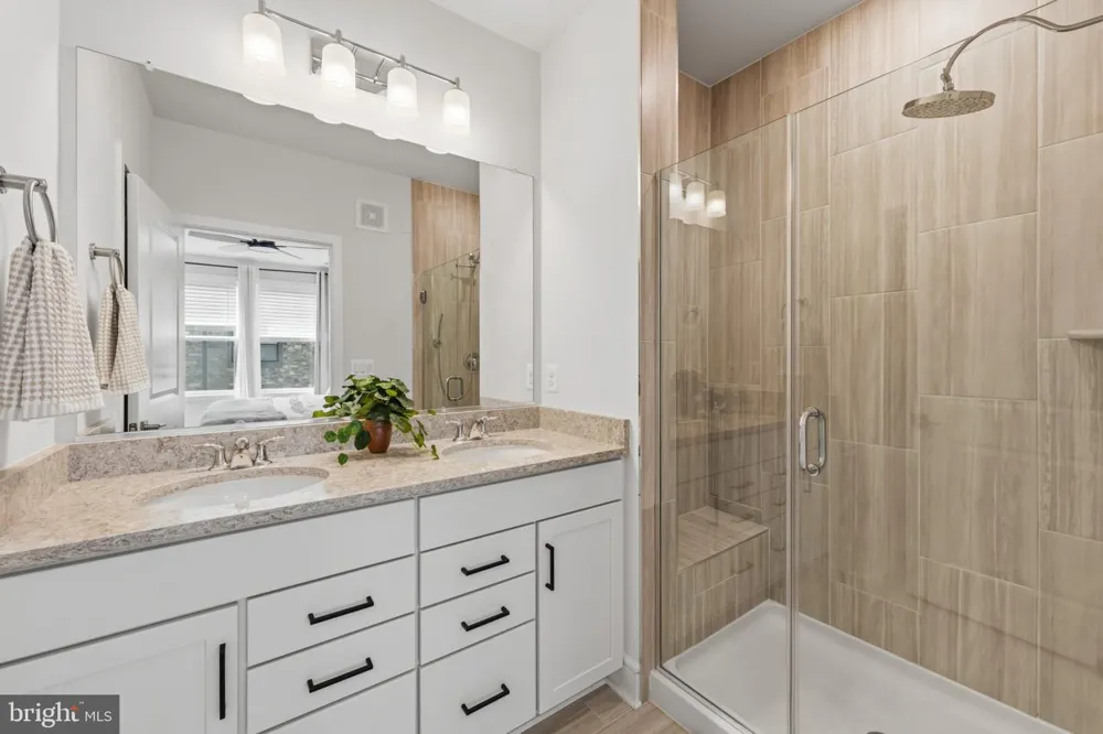 23688 BOLTON CRESCENT TERRACE #304 Ashburn, VA 20148