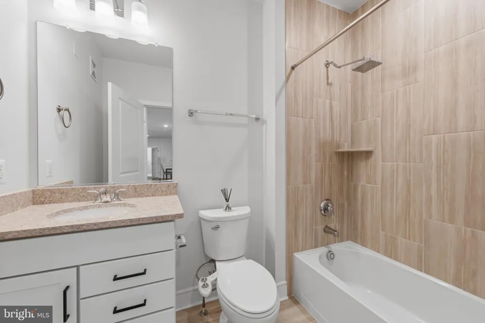 23688 BOLTON CRESCENT TERRACE #304 Ashburn, VA 20148