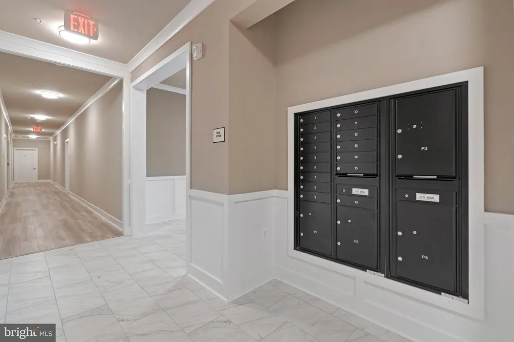 23688 BOLTON CRESCENT TERRACE #304 Ashburn, VA 20148