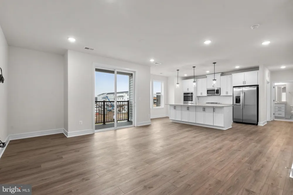 23688 BOLTON CRESCENT TERRACE #304 Ashburn, VA 20148