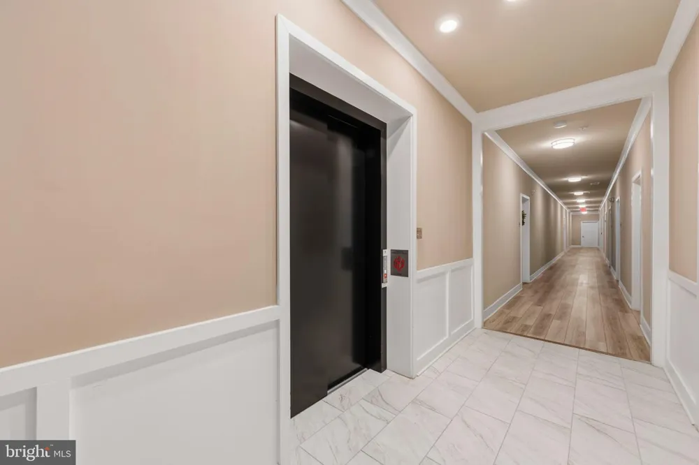 23688 BOLTON CRESCENT TERRACE #304 Ashburn, VA 20148