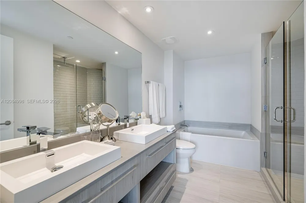 4010 S Ocean Dr #R1609 Hollywood, FL 33019