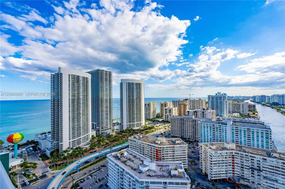 4010 S Ocean Dr #R1609 Hollywood, FL 33019