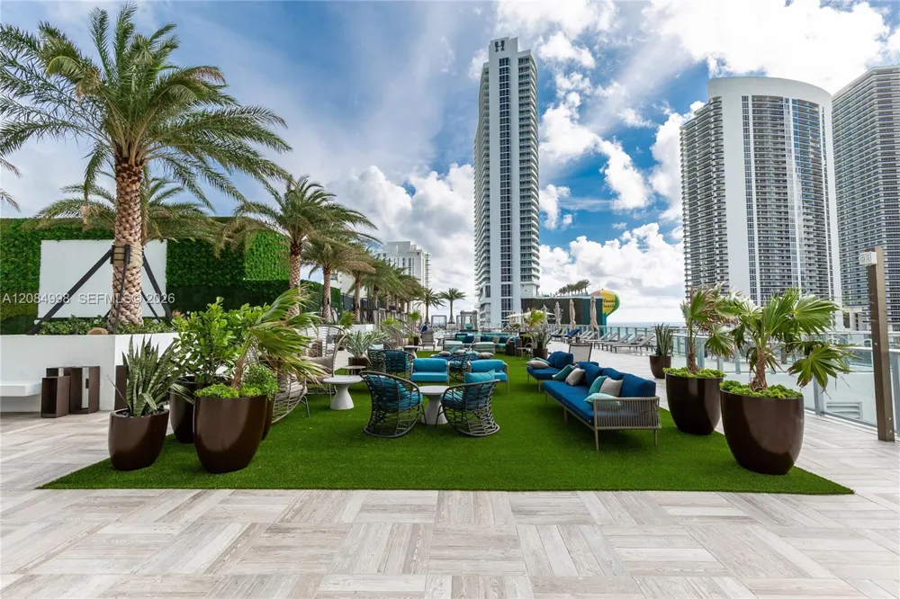 4010 S Ocean Dr #R1609 Hollywood, FL 33019