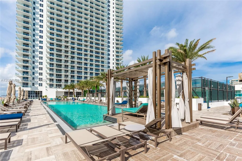 4010 S Ocean Dr #R1609 Hollywood, FL 33019