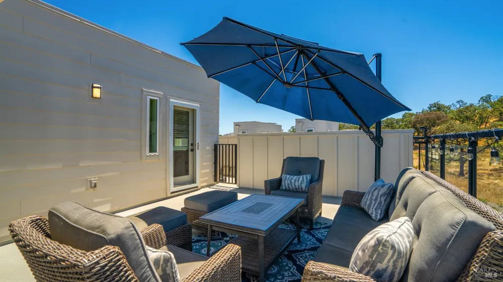 446 Verandah Avenue Novato, CA 94945