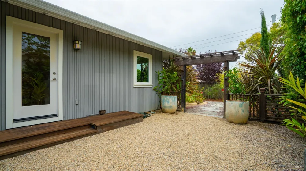 325 Point San Pedro Road San Rafael, CA 94901