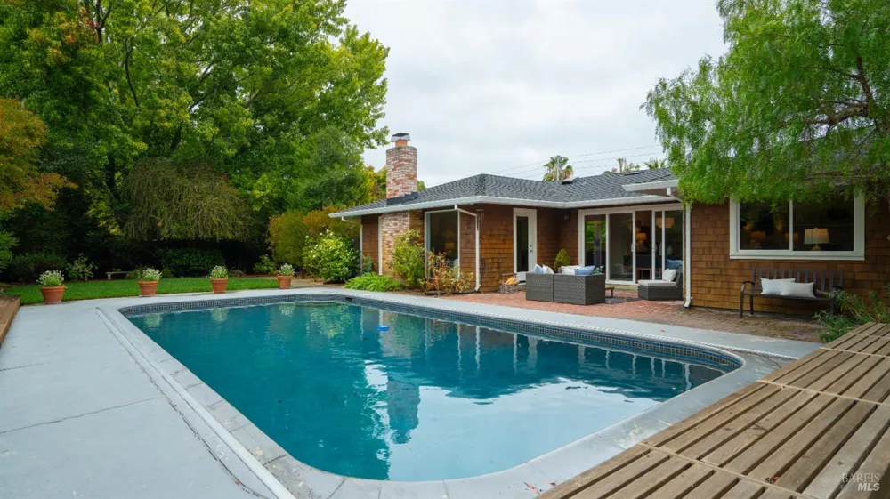 325 Point San Pedro Road San Rafael, CA 94901