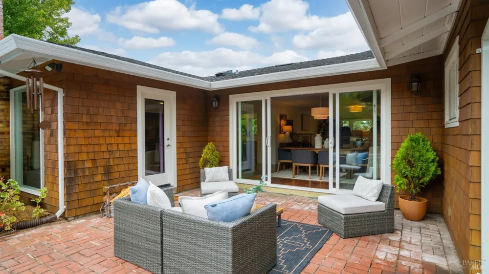 325 Point San Pedro Road San Rafael, CA 94901
