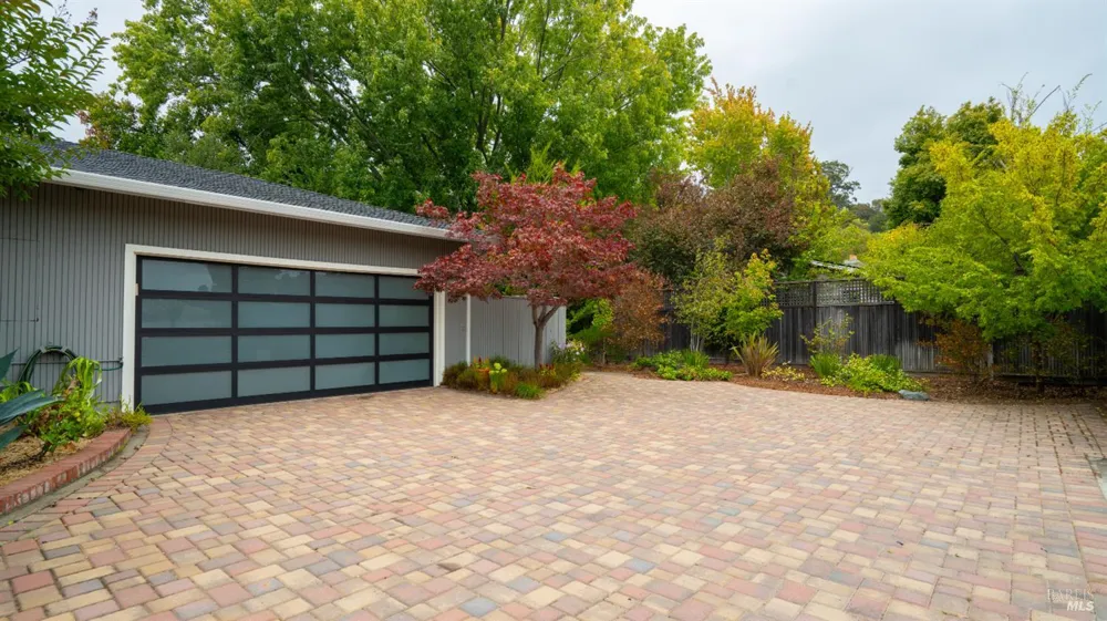 325 Point San Pedro Road San Rafael, CA 94901