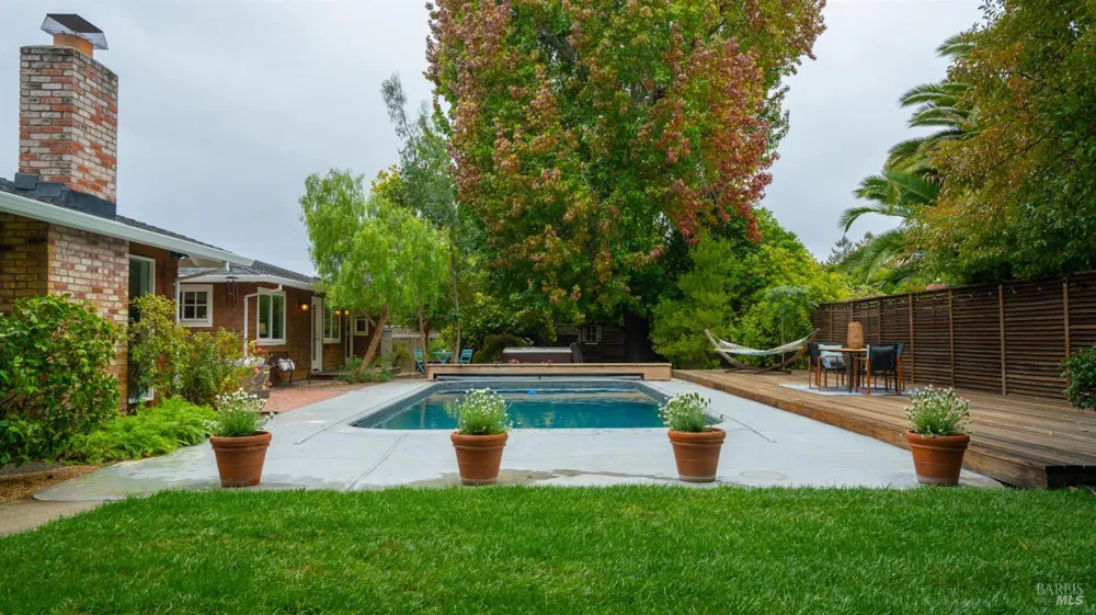 325 Point San Pedro Road San Rafael, CA 94901