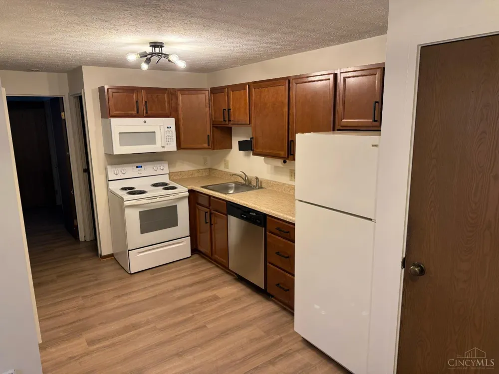 6485 Cheviot Road #3 Cincinnati, OH 45247