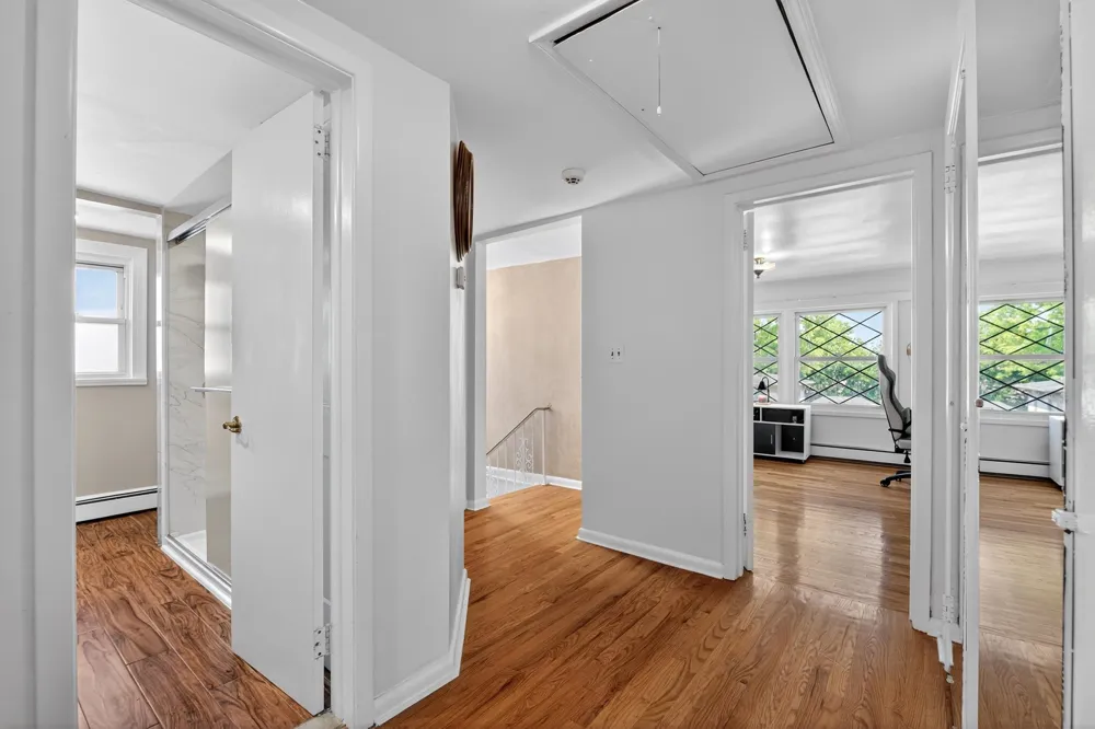 12 EAST 3RD ST Bayonne, NJ 07002