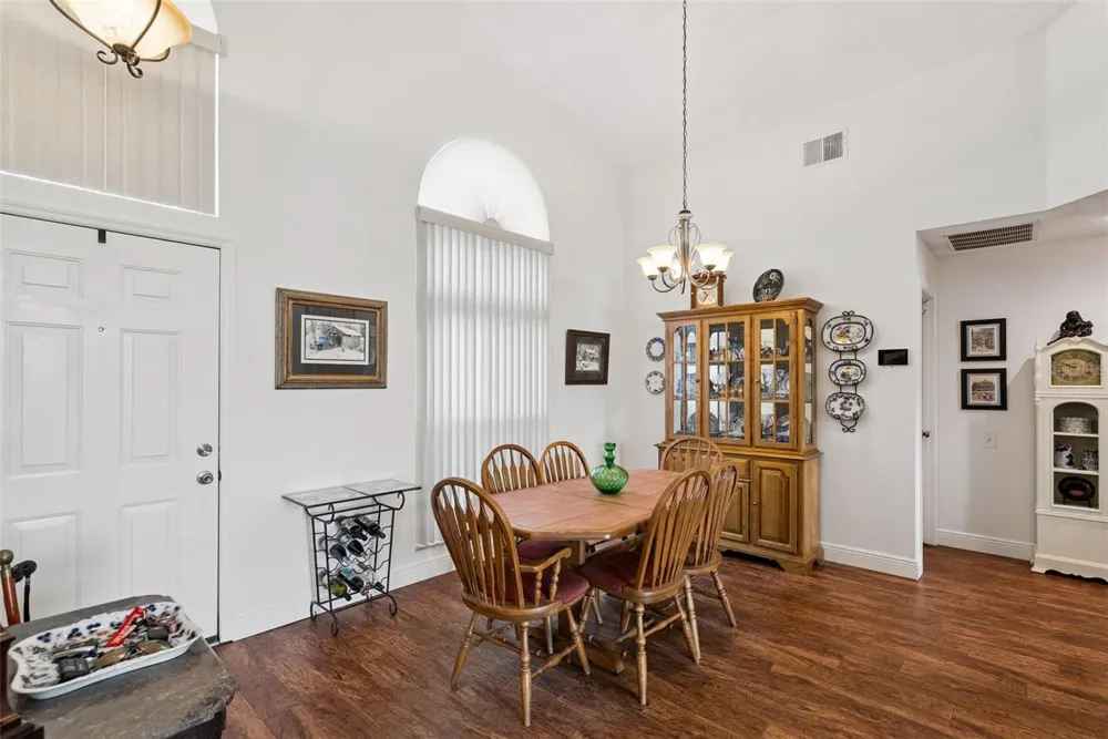 1927 MAGIES COURT Oviedo, FL 32766