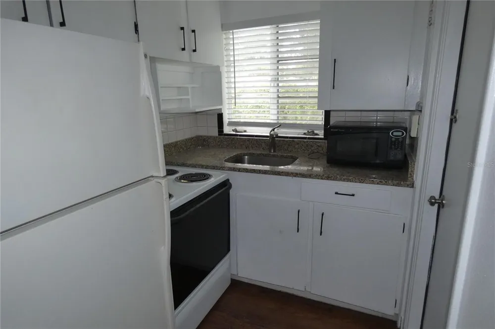 2567 15TH AVENUE #2 St Petersburg, FL 33713