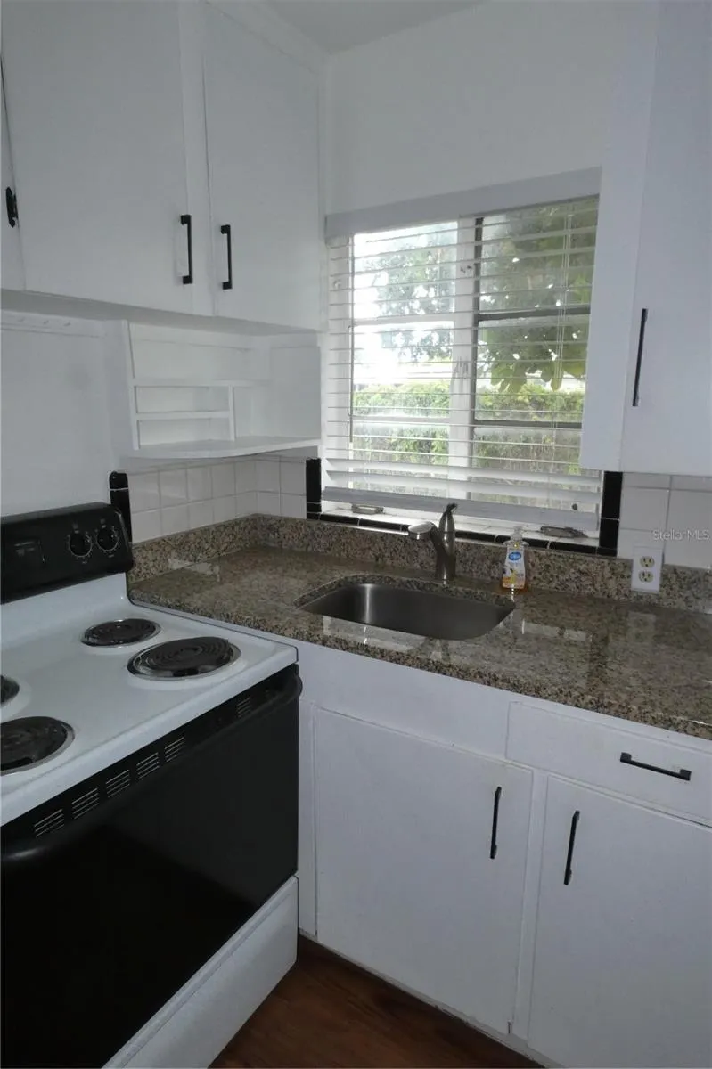 2567 15TH AVENUE #2 St Petersburg, FL 33713