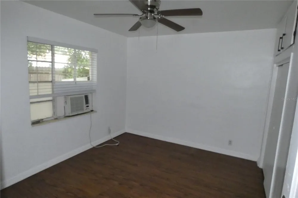 2567 15TH AVENUE #2 St Petersburg, FL 33713