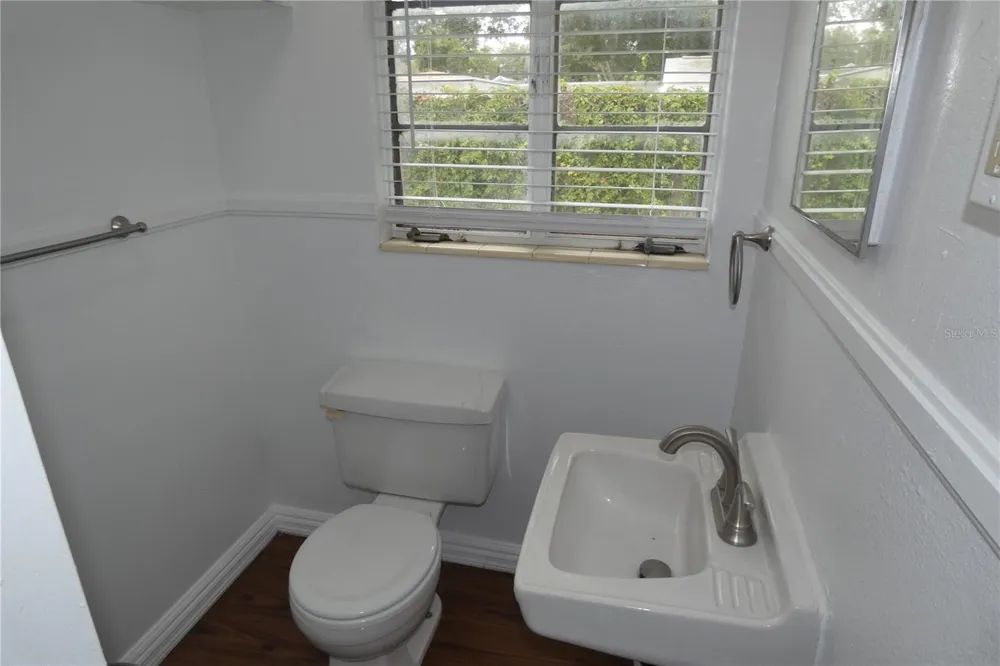 2567 15TH AVENUE #2 St Petersburg, FL 33713