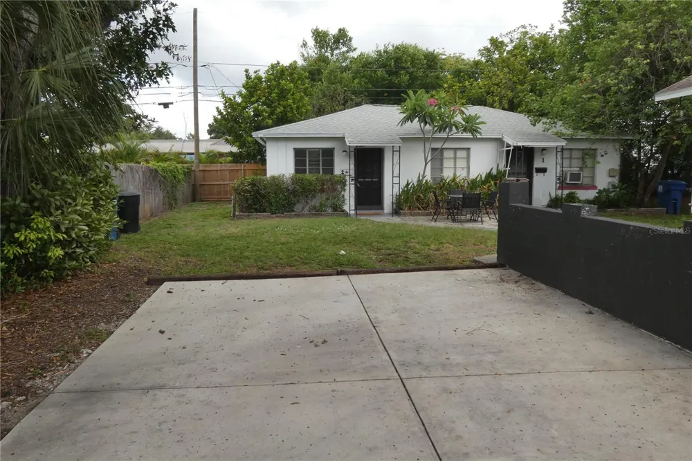 2567 15TH AVENUE #2 St Petersburg, FL 33713