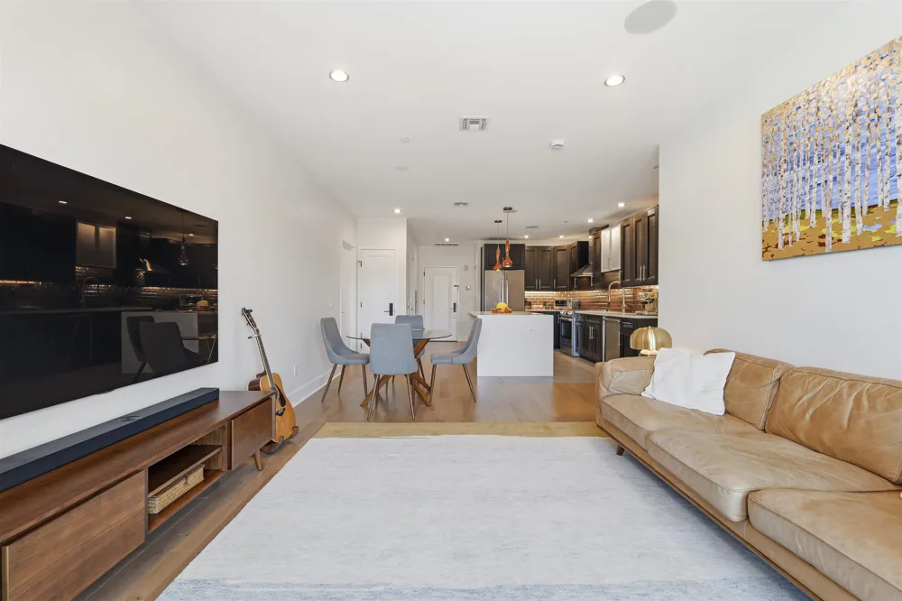 227 4TH ST Jersey City, NJ 07302