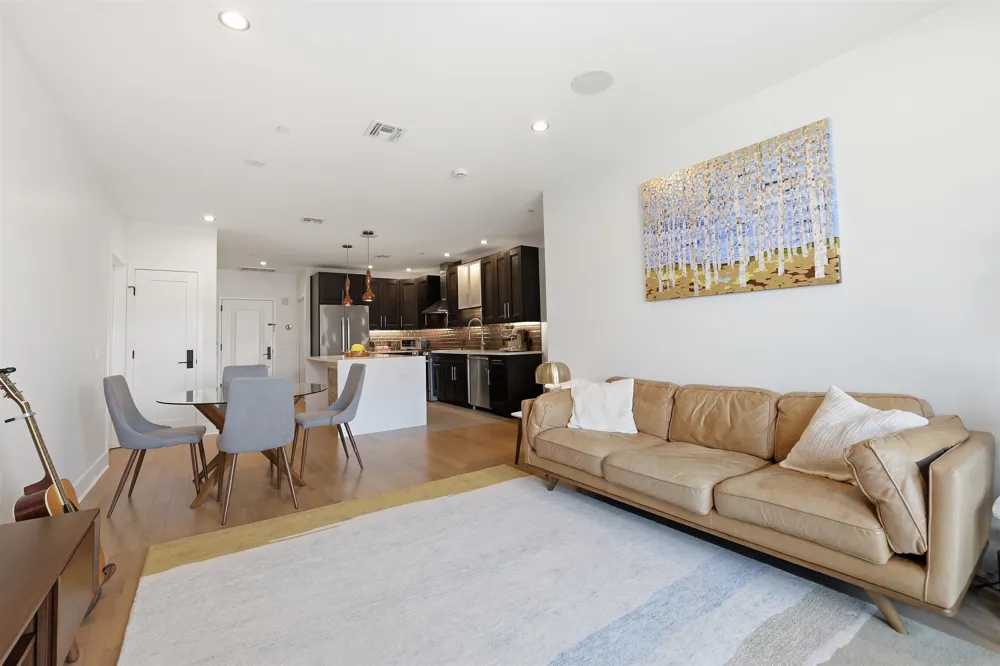 227 4TH ST Jersey City, NJ 07302