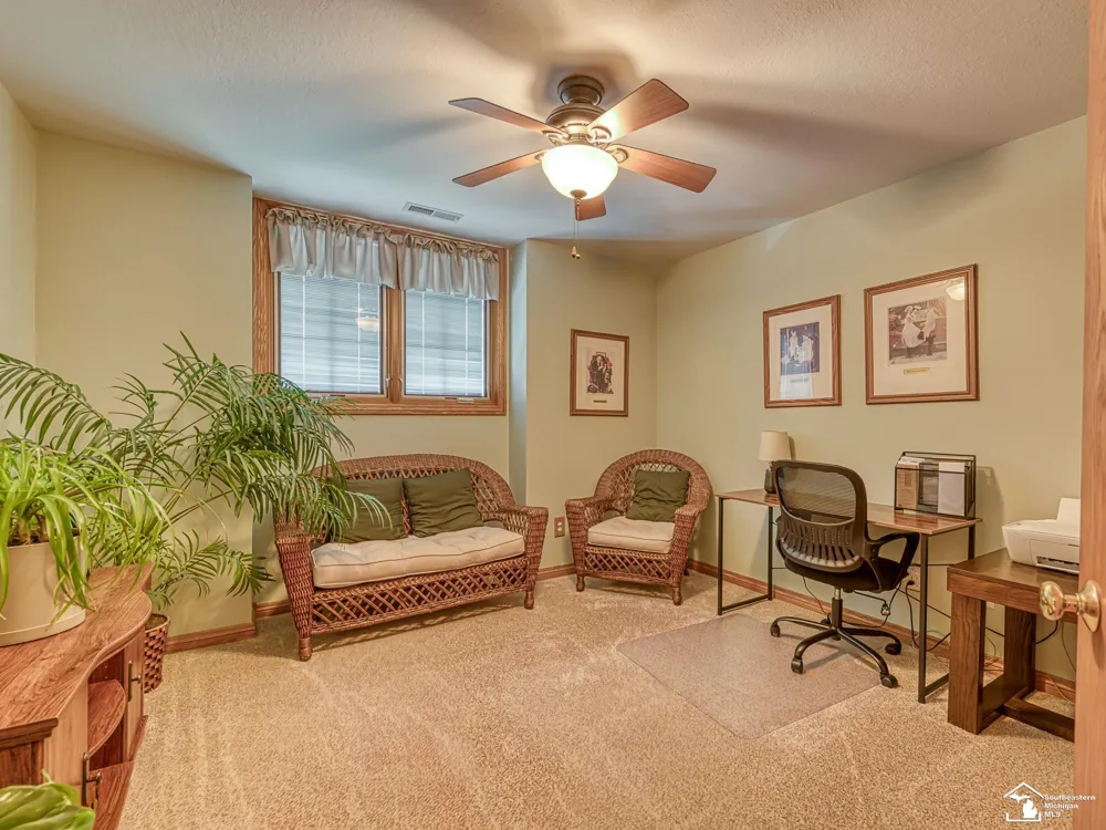 2886 E Country Lane Frenchtown Township, MI 48162